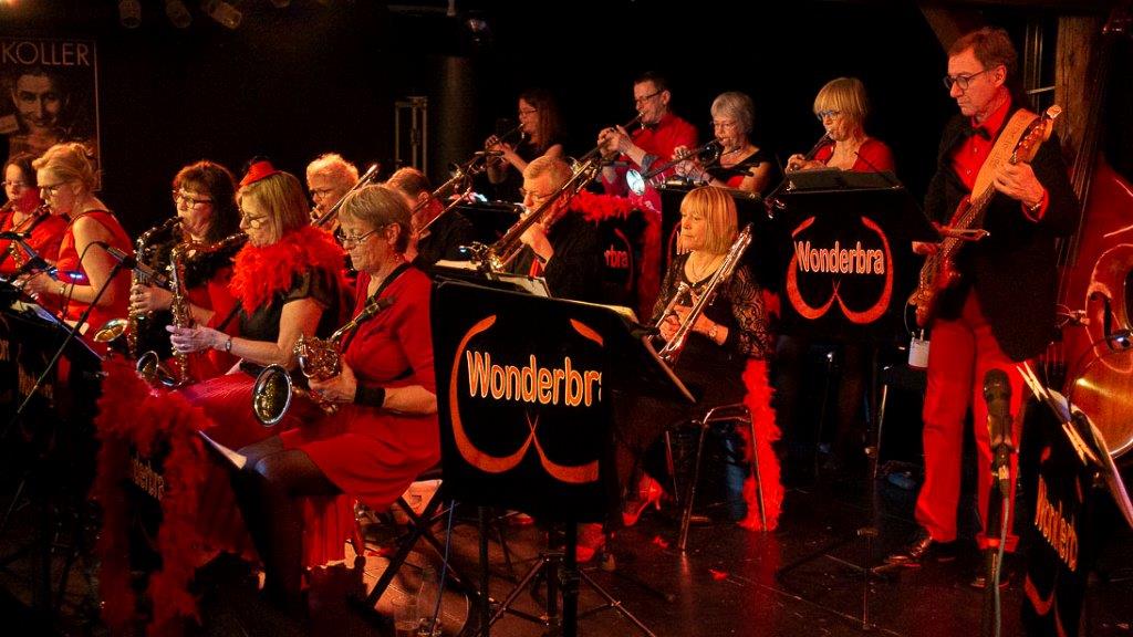 72340121 2558644204358603 8897455903956008960 N